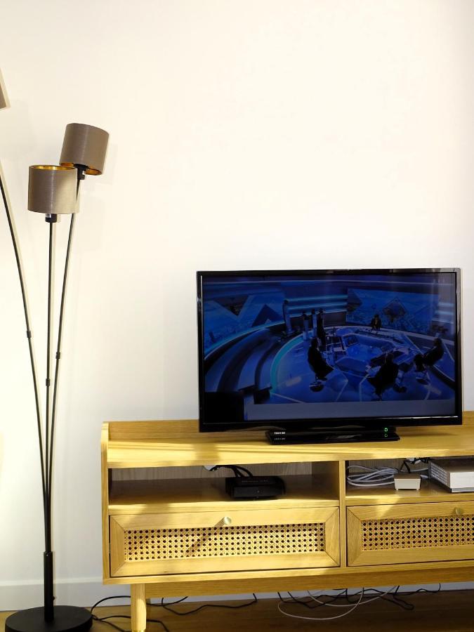 Augustins Fountain Cosy Aix Centre Historique A 3 Minutes De Cours Mirabeau -wifi-smart Tv-rue Calme Appartement *